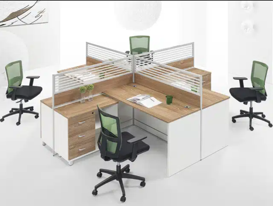 STATION TRAVAIL 4PLS 18L2012 2820*2820*1100